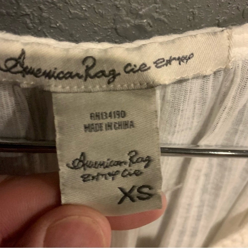 American Rag Blouse - Picture 2 of 4